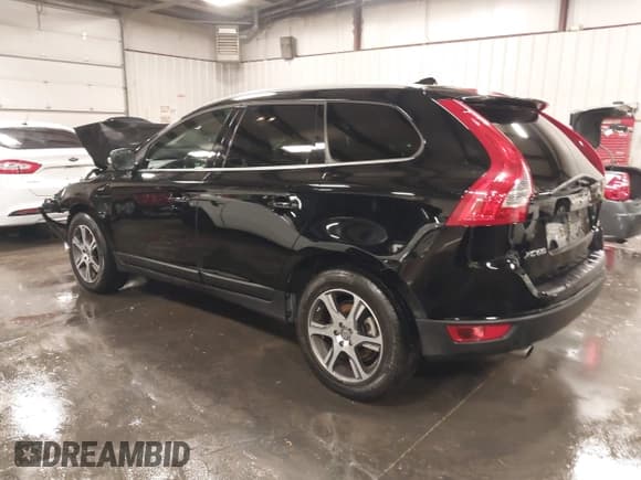 ✅ 2012 Volvo XC60 3.0L • VIN: YV4902DZ1C2288287 • Lot: 40731566. Listed on IAAI with 77,125 mi. Free auction sales archive from the USA and detailed vehicle history report at DreamBid. Image 3.