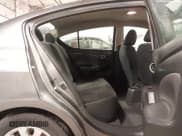 ✅ 2017 Nissan Versa S Plus • VIN: 3N1CN7AP6HL812634 • Лот: 43646054. Опубликован ранее на IAAI с пробегом 165 652 миль. Бесплатный доступ к архиву аукционных продаж из США и подробный отчёт об истории автомобиля на DreamBid. Изображение 8.