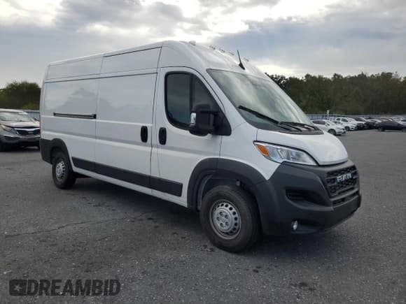 ✅ 2025 Ram ProMaster Cargo Tradesman • VIN: 3C6LRVDG3SE544856 • Lot: 82111675. Wystawiony na Copart z przebiegiem 4 754 mil. Bezpłatny archiwum sprzedaży aukcyjnych z USA i szczegółowy raport historii pojazdu na DreamBid. Zdjęcie 4.