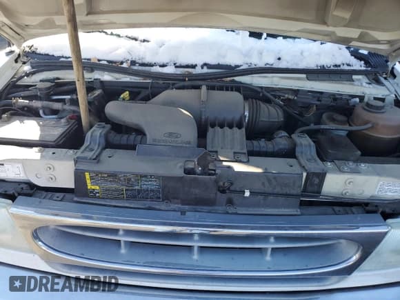 ✅ 2002 Ford Econoline Passenger XL • VIN: 1FBSS31L52HA44517 • Лот: 42819185. Опубликован ранее на Copart с пробегом 148 064 миль. Бесплатный доступ к архиву аукционных продаж из США и подробный отчёт об истории автомобиля на DreamBid. Изображение 12.