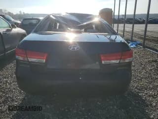 ✅ 2008 Hyundai Sonata GLS • VIN: 5NPET46C28H383265 • Лот: 73836874. Опубликован ранее на Copart с пробегом 175 558 миль. Бесплатный доступ к архиву аукционных продаж из США и подробный отчёт об истории автомобиля на DreamBid. Изображение 6.