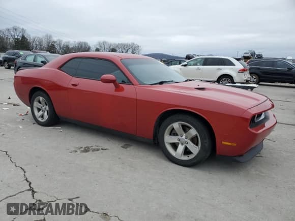 ✅ 2013 Dodge Challenger Rallye Redline • VIN: 2C3CDYAG8DH549043 • Lot: 87609175. Wystawiony na Copart z przebiegiem 136 607 mil. Bezpłatny archiwum sprzedaży aukcyjnych z USA i szczegółowy raport historii pojazdu na DreamBid. Zdjęcie 4.