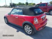 ✅ 2011 MINI Convertible S • VIN: WMWZP3C55BT249405 • Lot: 41461640. Wystawiony na IAAI z przebiegiem 59 856 mil. Bezpłatny archiwum sprzedaży aukcyjnych z USA i szczegółowy raport historii pojazdu na DreamBid. Zdjęcie 3.