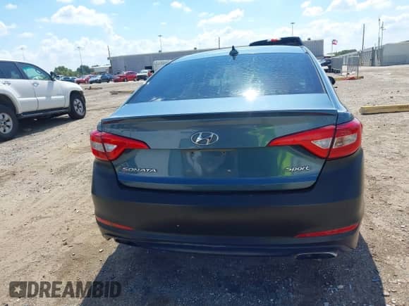 2015 Hyundai Sonata Sport with VIN 5NPE34AF4FH248125, listed as a IAAI auction lot 43407078 with 193,102 mi miles and . Bid and sale history available at DreamBid. Image 16.