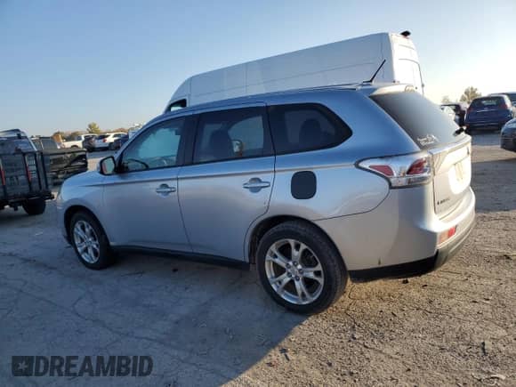 2014 Mitsubishi Outlander SE с VIN JA4AD3A32EZ014174, выставлен на аукционе Copart как лот 85425725 с пробегом 112 534 миль миль и Чистый • Clean title. История ставок и продаж доступна на DreamBid. Изображение 2.