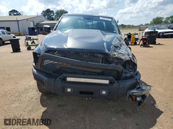 2019 Ram 1500 Warlock с VIN 1C6RR6GT8KS724128, выставлен на аукционе Copart как лот 53561525 с пробегом 138 774 миль миль и Списание • Salvage title. История ставок и продаж доступна на DreamBid. Изображение 5.