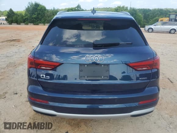 ✅ 2020 Audi Q3 Premium • VIN: WA1AECF34L1060655 • Lot: 59891475. Listed on Copart with 69,149 mi. Free auction sales archive from the USA and detailed vehicle history report at DreamBid. Image 6.