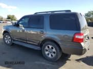 ✅ 2015 Ford Expedition XLT • VIN: 1FMJU1HT3FEF39720 • Лот: 82274695. Опубликован ранее на Copart с пробегом 151 532 миль. Бесплатный доступ к архиву аукционных продаж из США и подробный отчёт об истории автомобиля на DreamBid. Изображение 2.