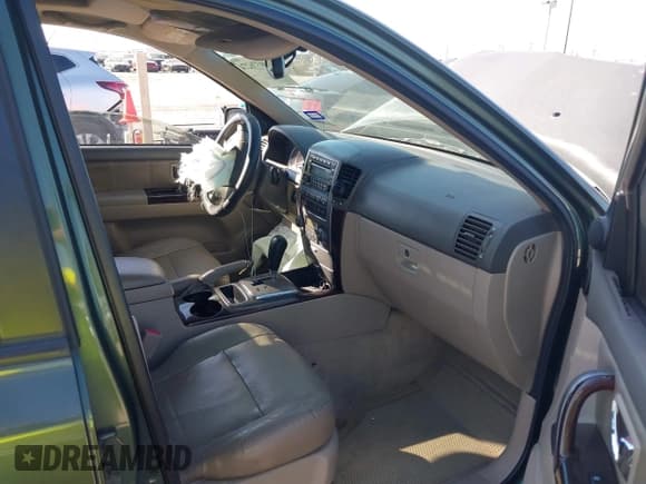 ✅ 2007 Kia Sorento LX • VIN: KNDJD736775716795 • Lot: 41420220. Listed on IAAI with 258,017 mi. Free auction sales archive from the USA and detailed vehicle history report at DreamBid. Image 5.