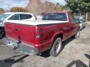 ✅ 1995 GMC Sonoma SLS 1SE • VIN: 1GTCS1449S8500074 • Lot: 43645170. Listed on IAAI with 285,252 mi. Free auction sales archive from the USA and detailed vehicle history report at DreamBid. Image 4.