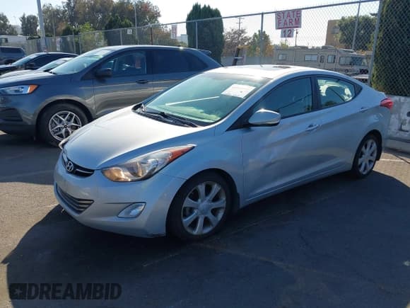 ✅ 2013 Hyundai Elantra Limited • VIN: 5NPDH4AE7DH415532 • Lot: 43584992. Listed on IAAI with 126,884 mi. Free auction sales archive from the USA and detailed vehicle history report at DreamBid. Image 2.