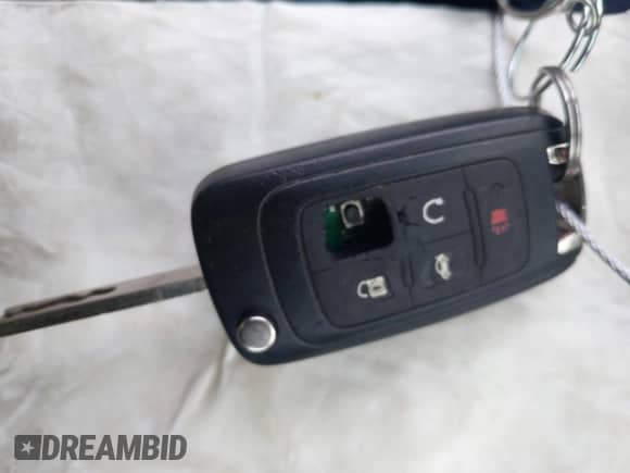 2016 Chevrolet Malibu LTZ z VIN 1G11E5SAXGU120067, wystawiony jako IAAI lot #43451120 z przebiegiem 124 552 mil mil oraz . Historia ofert i sprzedaży dostępna na DreamBid. Obrazek 11.