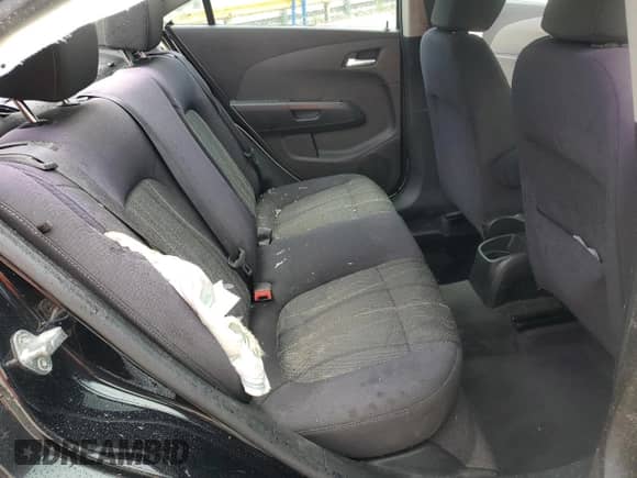 2012 Chevrolet Sonic LT z VIN 1G1JC5SB0C4187463, wystawiony jako Copart lot #68758074 z przebiegiem 123 060 mil mil oraz Szkoda całkowita • Salvage title. Historia ofert i sprzedaży dostępna na DreamBid. Obrazek 10.