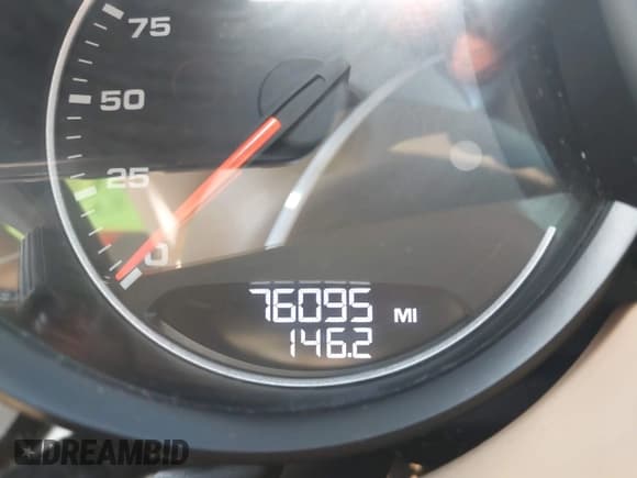 ✅ 2011 Porsche Cayenne S Hybrid • VIN: WP1AE2A29BLA94414 • Lot: 41644386. Wystawiony na IAAI z przebiegiem 76 095 mil. Bezpłatny archiwum sprzedaży aukcyjnych z USA i szczegółowy raport historii pojazdu na DreamBid. Zdjęcie 15.