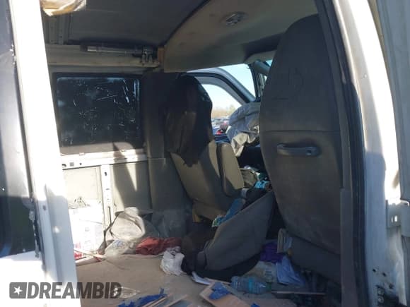 ✅ 2012 Chevrolet Express Passenger 1LS • VIN: 1GAZGZFG9C1103422 • Lot: 41871577. Listed on IAAI with Not provided. Free auction sales archive from the USA and detailed vehicle history report at DreamBid. Image 8.