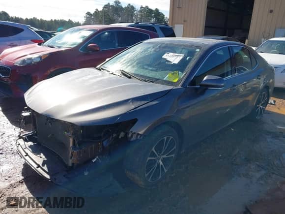 2021 Toyota Camry XSE with VIN 4T1K61AK4MU569697, listed as a IAAI auction lot 41250987 with 48,278 mi miles and . Bid and sale history available at DreamBid. Image 2.