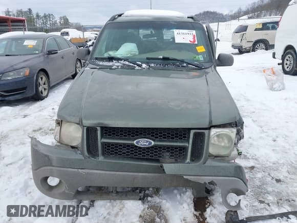 ✅ 2001 Ford Explorer Sport Trac • VIN: 1FMZU77E11UC98103 • Lot: 41311932. Wystawiony na IAAI z przebiegiem 196 408 mil. Bezpłatny archiwum sprzedaży aukcyjnych z USA i szczegółowy raport historii pojazdu na DreamBid. Zdjęcie 6.