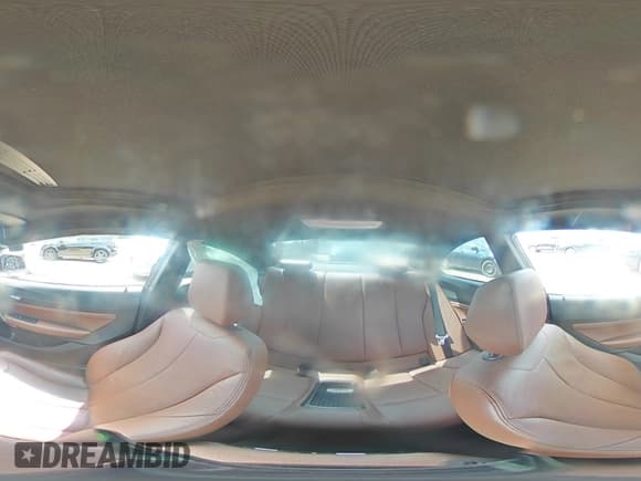 ✅ 2015 BMW 2 Series 228i xDrive • VIN: WBA1G9C50FVX96463 • Лот: 68306045. Опубликован ранее на Copart с пробегом 112 370 миль. Бесплатный доступ к архиву аукционных продаж из США и подробный отчёт об истории автомобиля на DreamBid. Изображение 14.