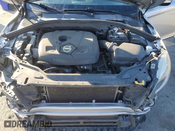 ✅ 2015 Volvo XC60 T5 Drive-E Premier • VIN: YV440MDK2F2679364 • Lot: 90787075. Listed on Copart with 172,180 mi. Free auction sales archive from the USA and detailed vehicle history report at DreamBid. Image 12.