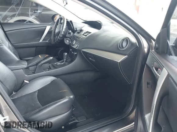 ✅ 2012 Mazda 3 i Grand Touring • VIN: JM1BL1W86C1697353 • Lot: 43134844. Listed on IAAI with 192,845 mi. Free auction sales archive from the USA and detailed vehicle history report at DreamBid. Image 5.
