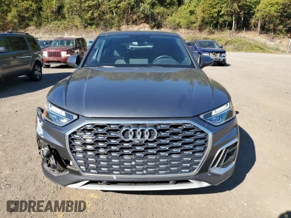 ✅ 2022 Audi Q5 Sportback S line Premium Plus • VIN: WA15AAFY1N2124001 • Lot: 92029655. Listed on Copart with 27,727 mi. Free auction sales archive from the USA and detailed vehicle history report at DreamBid. Image 5.