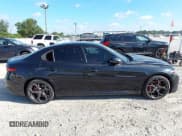 ✅ 2018 Alfa Romeo Giulia Ti Sport • VIN: ZARFAEEN4J7574429 • Лот: 43158939. Опубликован ранее на IAAI с пробегом 73 350 миль. Бесплатный доступ к архиву аукционных продаж из США и подробный отчёт об истории автомобиля на DreamBid. Изображение 13.