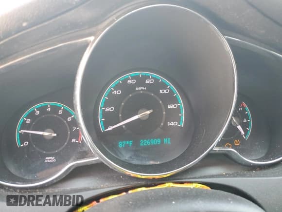 ✅ 2010 Chevrolet Malibu 1LT • VIN: 1G1ZC5E03AF210359 • Lot: 73763724. Listed on Copart with 226,909 mi. Free auction sales archive from the USA and detailed vehicle history report at DreamBid. Image 9.