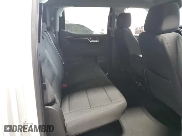 ✅ 2022 Chevrolet Silverado 1500 RST • VIN: 2GCUDEED8N1511837 • Лот: 59874325. Опубликован ранее на Copart с пробегом Не указан. Бесплатный доступ к архиву аукционных продаж из США и подробный отчёт об истории автомобиля на DreamBid. Изображение 10.