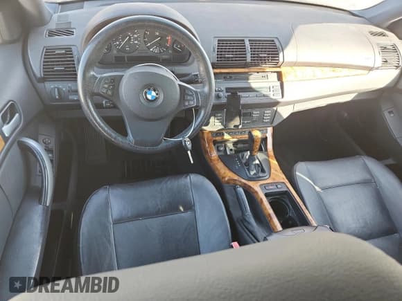 ✅ 2002 BMW X5 4.4i • VIN: 5UXFB33582LH38970 • Lot: 87426725. Listed on Copart with 199,069 mi. Free auction sales archive from the USA and detailed vehicle history report at DreamBid. Image 8.