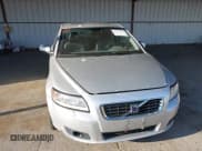 ✅ 2009 Volvo V50 • VIN: YV1MW390592470167 • Lot: 42473638. Listed on IAAI with 104,772 mi. Free auction sales archive from the USA and detailed vehicle history report at DreamBid. Image 6.