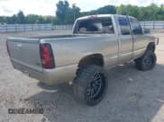 ✅ 2002 GMC Sierra 1500 SLE • VIN: 2GTEC19V221417144 • Лот: 42584603. Опубликован ранее на IAAI с пробегом 137 971 миль. Бесплатный доступ к архиву аукционных продаж из США и подробный отчёт об истории автомобиля на DreamBid. Изображение 4.