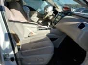 ✅ 2018 Nissan Murano SV • VIN: 5N1AZ2MG1JN197662 • Lot: 91571365. Wystawiony na Copart z przebiegiem 102 368 mil. Bezpłatny archiwum sprzedaży aukcyjnych z USA i szczegółowy raport historii pojazdu na DreamBid. Zdjęcie 7.