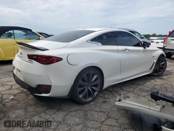 ✅ 2020 Infiniti Q60 Red Sport 400 • VIN: JN1FV7EK0LM400347 • Lot: 61872055. Listed on Copart with 68,676 mi. Free auction sales archive from the USA and detailed vehicle history report at DreamBid. Image 3.