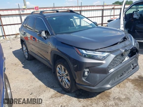 ✅ 2024 Toyota RAV4 XLE Premium • VIN: 2T3C1RFV7RW341163 • Lot: 43195220. Listed on IAAI with 37,906 mi. Free auction sales archive from the USA and detailed vehicle history report at DreamBid. Image 1.
