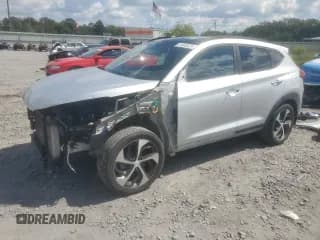 ✅ 2016 Hyundai Tucson Sport • VIN: KM8J3CA25GU212517 • Lot: 81848625. Wystawiony na Copart z przebiegiem 106 472 mil. Bezpłatny archiwum sprzedaży aukcyjnych z USA i szczegółowy raport historii pojazdu na DreamBid. Zdjęcie 1.