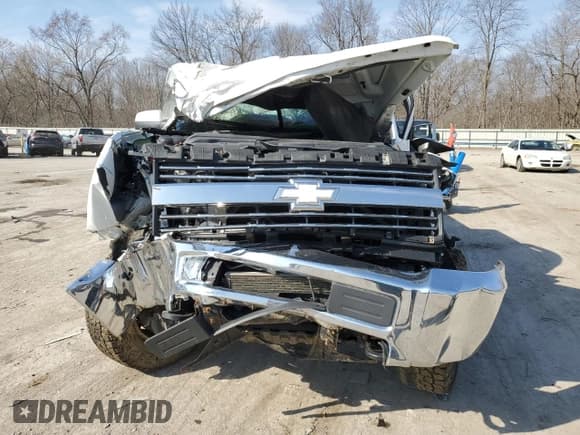 ✅ 2016 Chevrolet Silverado 2500HD LT • VIN: 1GC1KVEG4GF185887 • Lot: 48914145. Wystawiony na Copart z przebiegiem 107 945 mil. Bezpłatny archiwum sprzedaży aukcyjnych z USA i szczegółowy raport historii pojazdu na DreamBid. Zdjęcie 5.