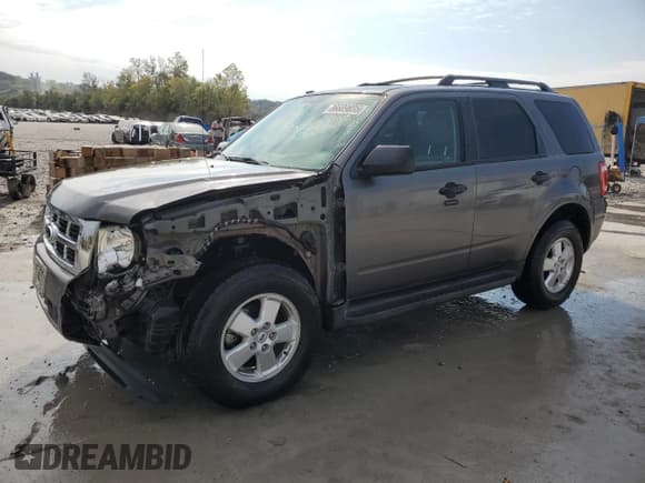 ✅ 2012 Ford Escape XLT • VIN: 1FMCU0D75CKA71501 • Lot: 86689835. Wystawiony na Copart z przebiegiem 75 300 mil. Bezpłatny archiwum sprzedaży aukcyjnych z USA i szczegółowy raport historii pojazdu na DreamBid. Zdjęcie 1.