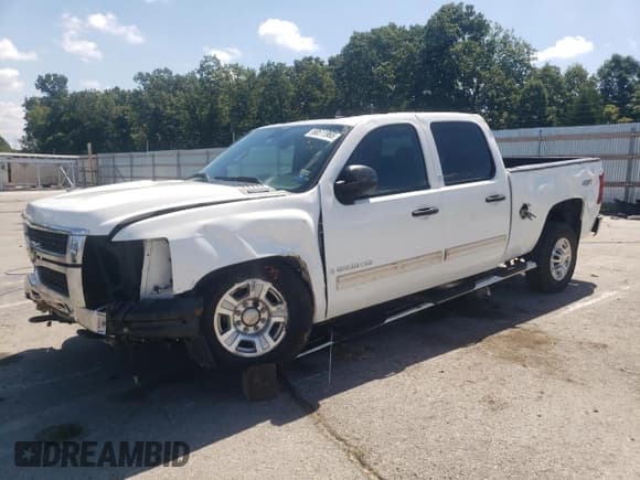 ✅ 2009 Chevrolet Silverado 2500HD Work Truck • VIN: 1GCHK43K89F168674 • Lot: 68511965. Wystawiony na Copart z przebiegiem 127 296 mil. Bezpłatny archiwum sprzedaży aukcyjnych z USA i szczegółowy raport historii pojazdu na DreamBid. Zdjęcie 1.