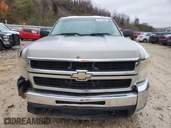 ✅ 2008 Chevrolet Silverado 3500HD DRW LTZ • VIN: 1GCJK33658F157015 • Лот: 92120865. Опубликован ранее на Copart с пробегом 335 450 миль. Бесплатный доступ к архиву аукционных продаж из США и подробный отчёт об истории автомобиля на DreamBid. Изображение 5.