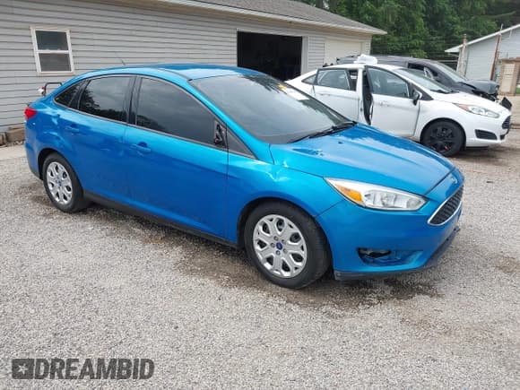 ✅ 2015 Ford Focus SE • VIN: 1FADP3F21FL274182 • Lot: 42441161. Listed on IAAI with 176,810 mi. Free auction sales archive from the USA and detailed vehicle history report at DreamBid. Image 1.