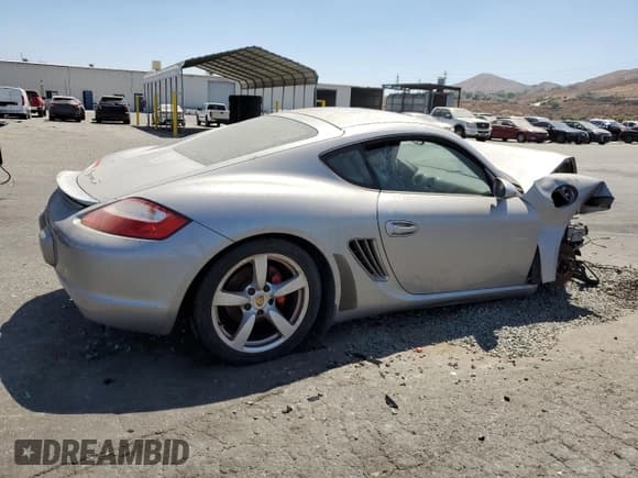 ✅ 2006 Porsche Cayman S • VIN: WP0AB298X6U784563 • Lot: 69819084. Wystawiony na Copart z przebiegiem 132 131 mil. Bezpłatny archiwum sprzedaży aukcyjnych z USA i szczegółowy raport historii pojazdu na DreamBid. Zdjęcie 3.