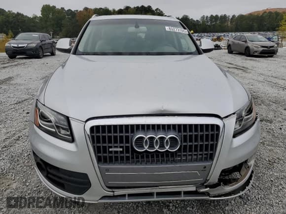 ✅ 2011 Audi Q5 Premium Plus • VIN: WA1LFAFP8BA095761 • Лот: 85273105. Опубликован ранее на Copart с пробегом 182 359 миль. Бесплатный доступ к архиву аукционных продаж из США и подробный отчёт об истории автомобиля на DreamBid. Изображение 5.