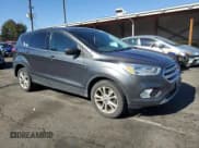 ✅ 2019 Ford Escape SE • VIN: 1FMCU9GD4KUB07316 • Лот: 91244155. Опубликован ранее на Copart с пробегом 166 149 миль. Бесплатный доступ к архиву аукционных продаж из США и подробный отчёт об истории автомобиля на DreamBid. Изображение 4.