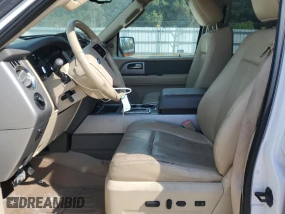 ✅ 2013 Ford Expedition Max XLT • VIN: 1FMJK1J58DEF11426 • Lot: 70063035. Listed on Copart with 93,089 mi. Free auction sales archive from the USA and detailed vehicle history report at DreamBid. Image 7.