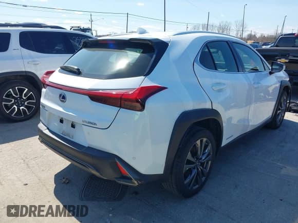 ✅ 2019 Lexus UX 250h • VIN: JTHU9JBH2K2011457 • Lot: 41894143. Listed on IAAI with 55,826 mi. Free auction sales archive from the USA and detailed vehicle history report at DreamBid. Image 4.