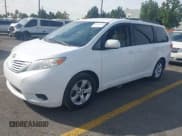 ✅ 2016 Toyota Sienna LE AAS • VIN: 5TDKK3DC3GS720005 • Lot: 43677214. Listed on IAAI with 187,619 mi. Free auction sales archive from the USA and detailed vehicle history report at DreamBid. Image 2.