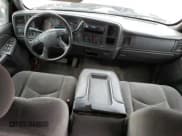 ✅ 2005 Chevrolet Silverado 1500 Z71 • VIN: 2GCEK13T151137889 • Лот: 76465784. Опубликован ранее на Copart с пробегом 303 991 миль. Бесплатный доступ к архиву аукционных продаж из США и подробный отчёт об истории автомобиля на DreamBid. Изображение 8.