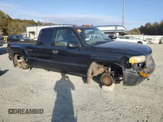 ✅ 2003 GMC Sierra Denali • VIN: 2GTFK69U031261036 • Лот: 75353324. Опубликован ранее на Copart с пробегом 192 762 миль. Бесплатный доступ к архиву аукционных продаж из США и подробный отчёт об истории автомобиля на DreamBid. Изображение 4.