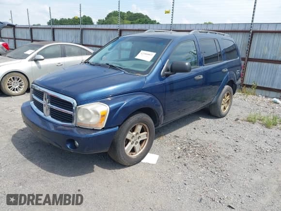 ✅ 2006 Dodge Durango Limited • VIN: 1D4HB58N16F178406 • Лот: 42580802. Опубликован ранее на IAAI с пробегом 275 383 миль. Бесплатный доступ к архиву аукционных продаж из США и подробный отчёт об истории автомобиля на DreamBid. Изображение 2.