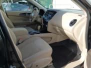 ✅ 2014 Nissan Pathfinder SL • VIN: 5N1AR2MM5EC711696 • Lot: 43907192. Listed on IAAI with 132,004 mi. Free auction sales archive from the USA and detailed vehicle history report at DreamBid. Image 5.